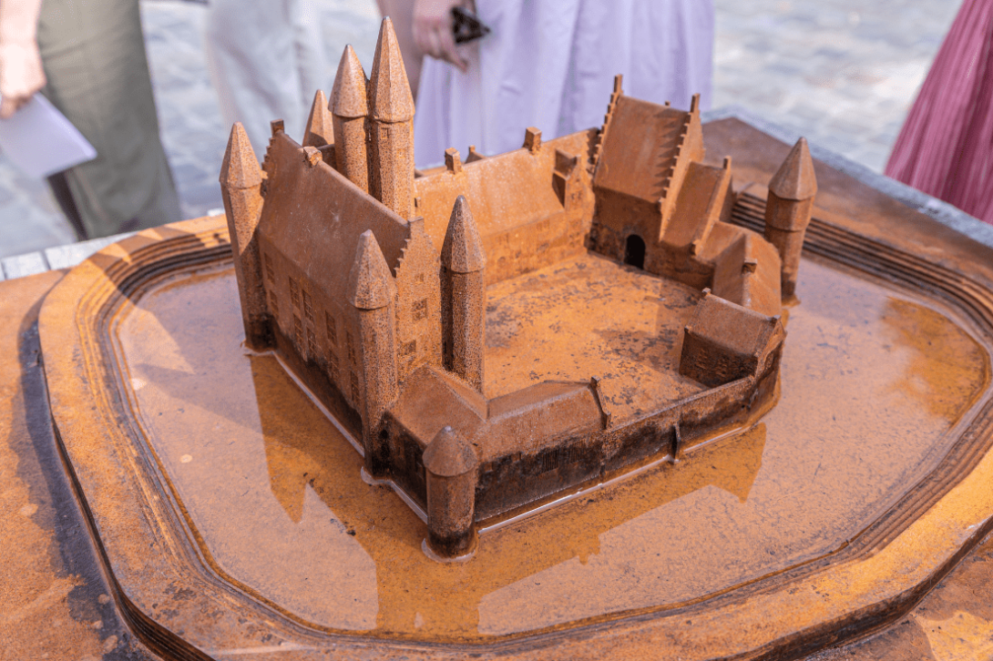 Stalen maquette